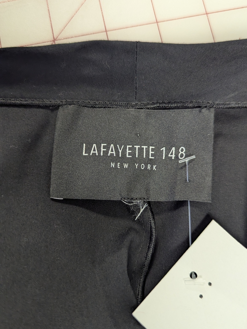 00072 Lafayette 148 NY Poplin Trench Jacket Black size 3X preppy minimalist - Picture 7 of 9
